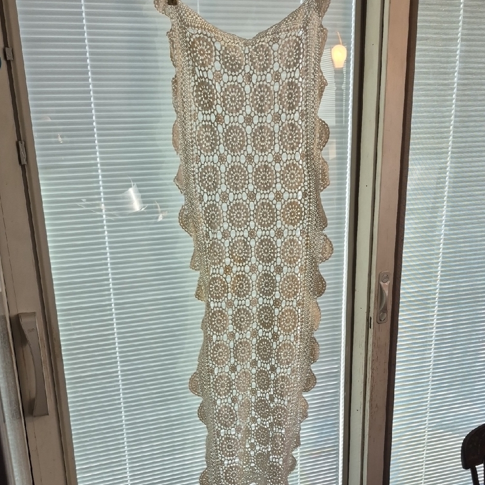 Elegant Cream Crochet Table Runner Dresser Scarf Approx 48.5 Long